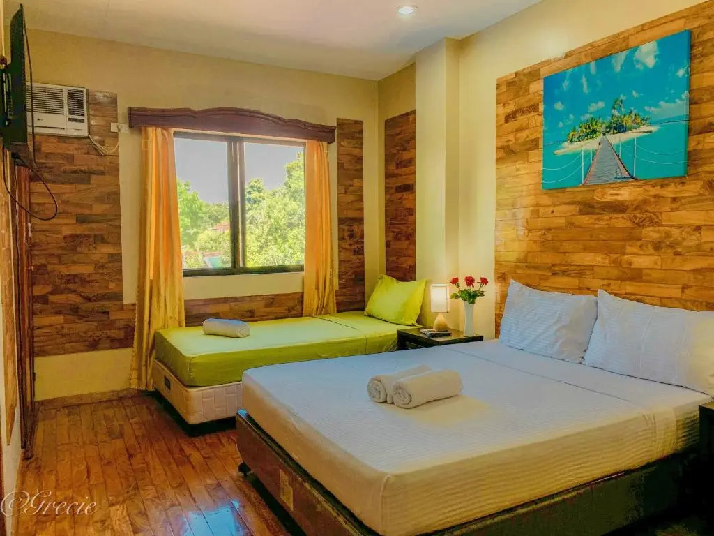 Suite with balcony
