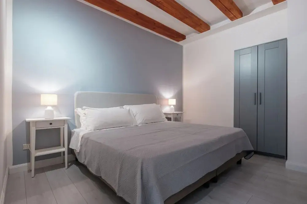 Double Apartment (full double bed)