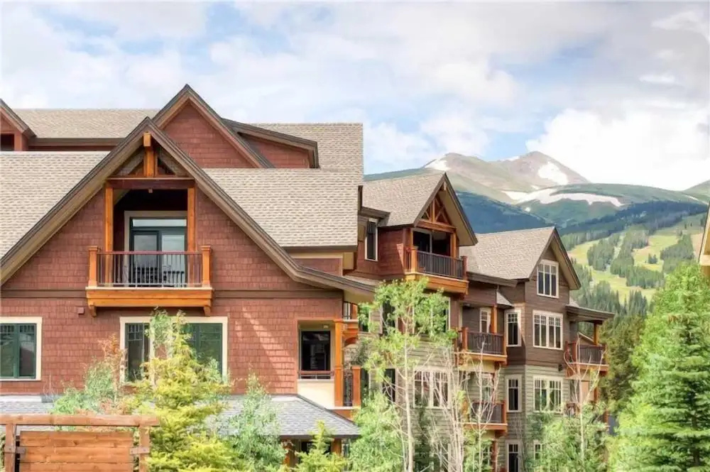 Luxury 2 Bedroom Breckenridge Vacation Rental with Stunning Mountain Views Just Steps from Historic Main Street