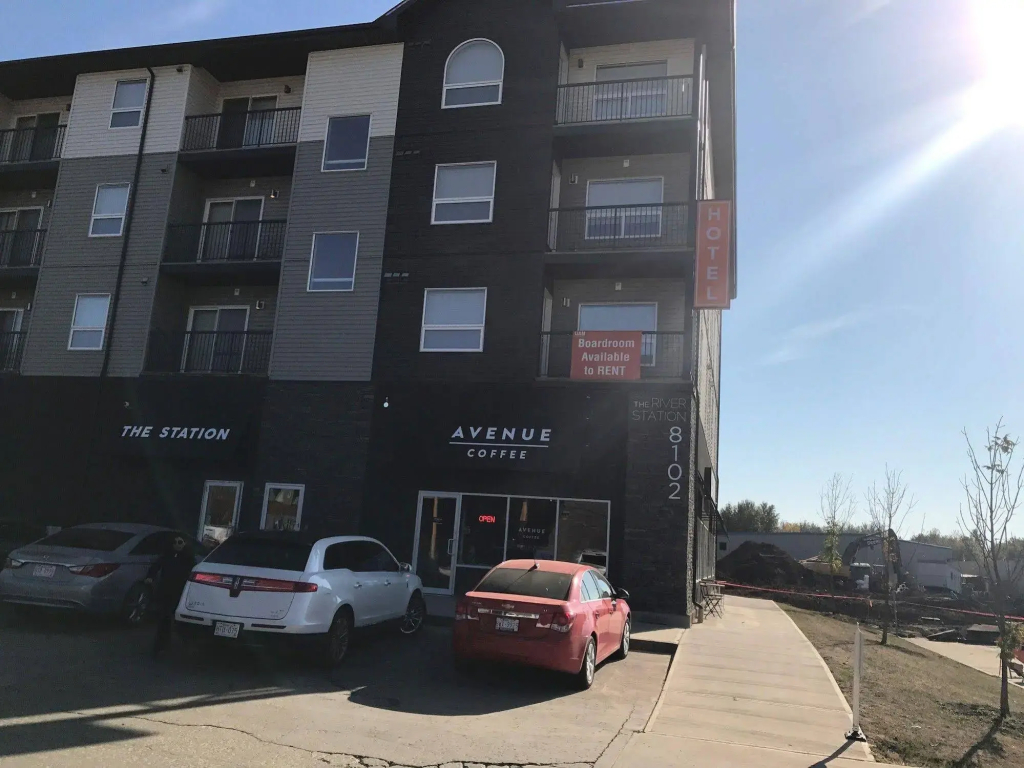 Ramada by Wyndham Fort McMurray - фото 9