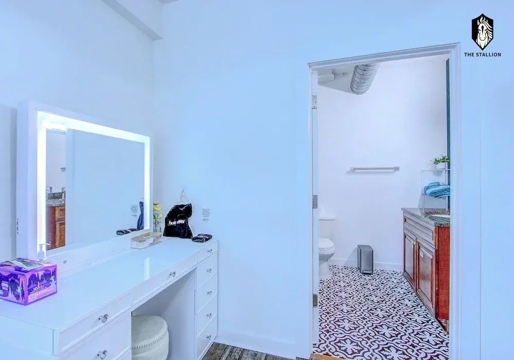 Luxury Apartment
