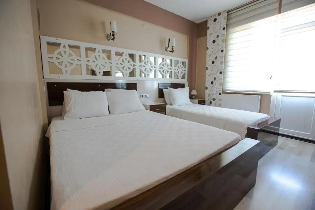 Deluxe Triple room with balcony