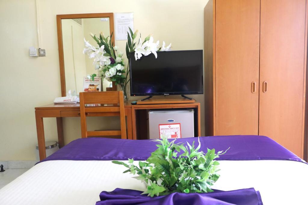 gallery_image_hidden_21