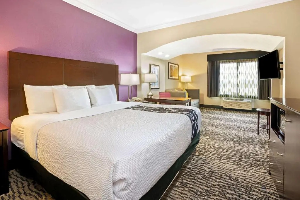 La Quinta Inn & Suites by Wyndham Houston - Magnolia - Chambres