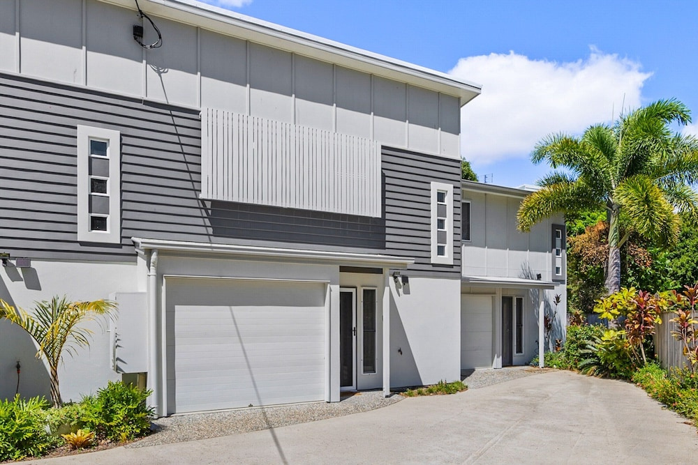 Bright 3-bed Home Near Maroochydore Beach