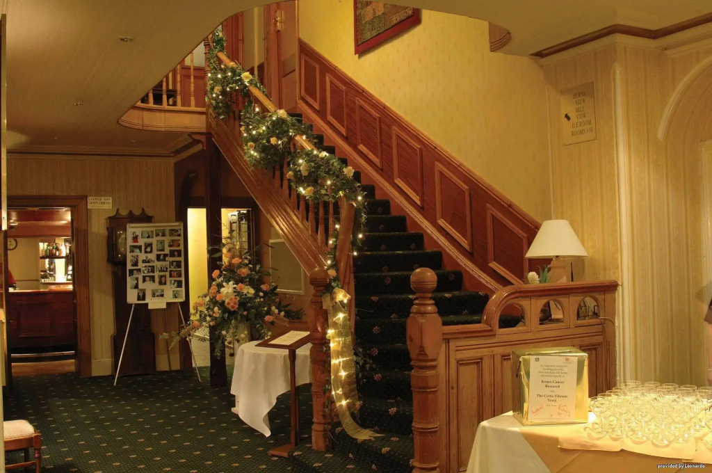 Shrubbery Hotel, Ilminster - Général