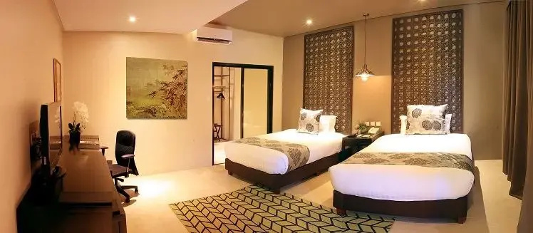 Premier Double room with ocean view (twin beds)