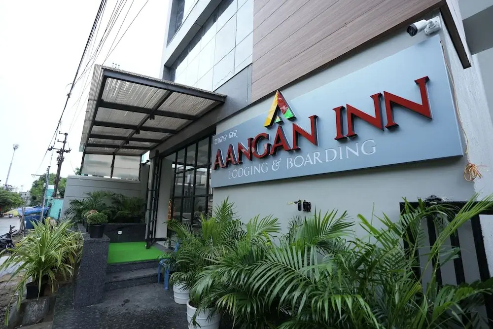 Aangan Inn
