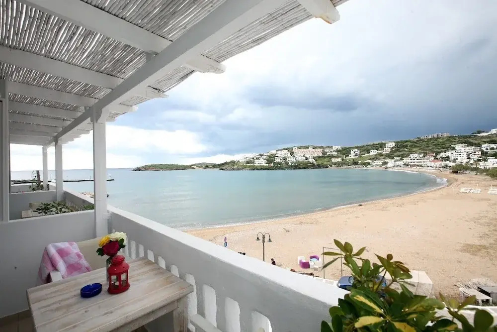 1 Bedroom Premium Suite beachfront