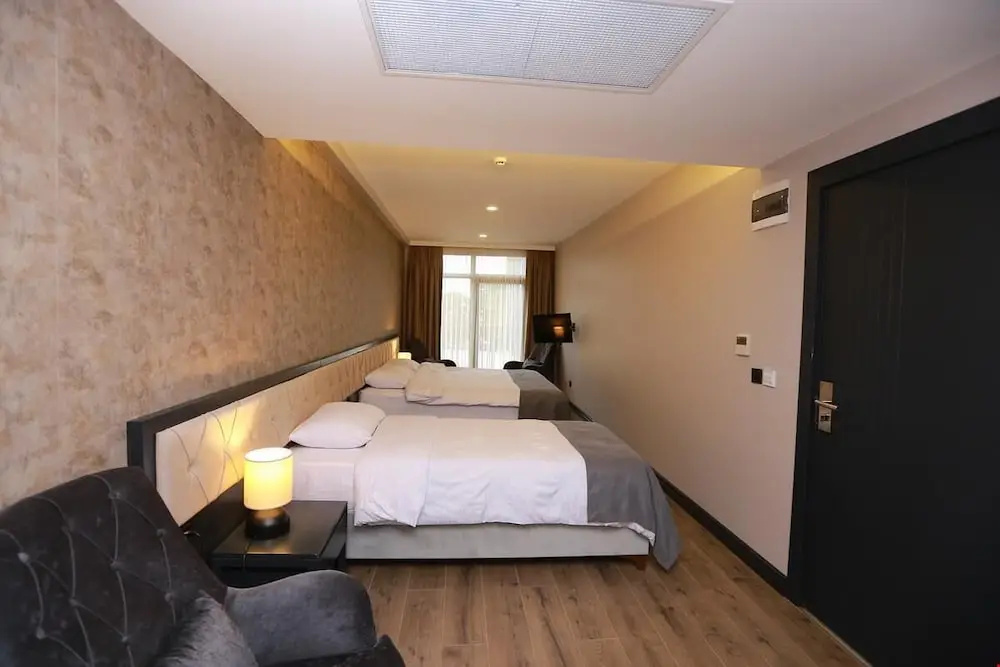 Standard Double Family room (twin beds)