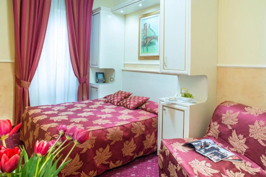 Hotel Anfiteatro Flavio - Chambres