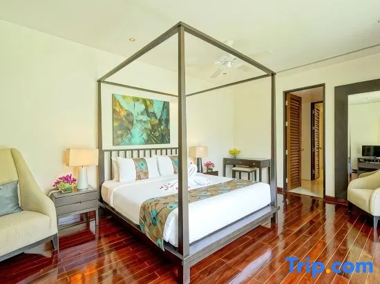 3 Bedrooms Villa