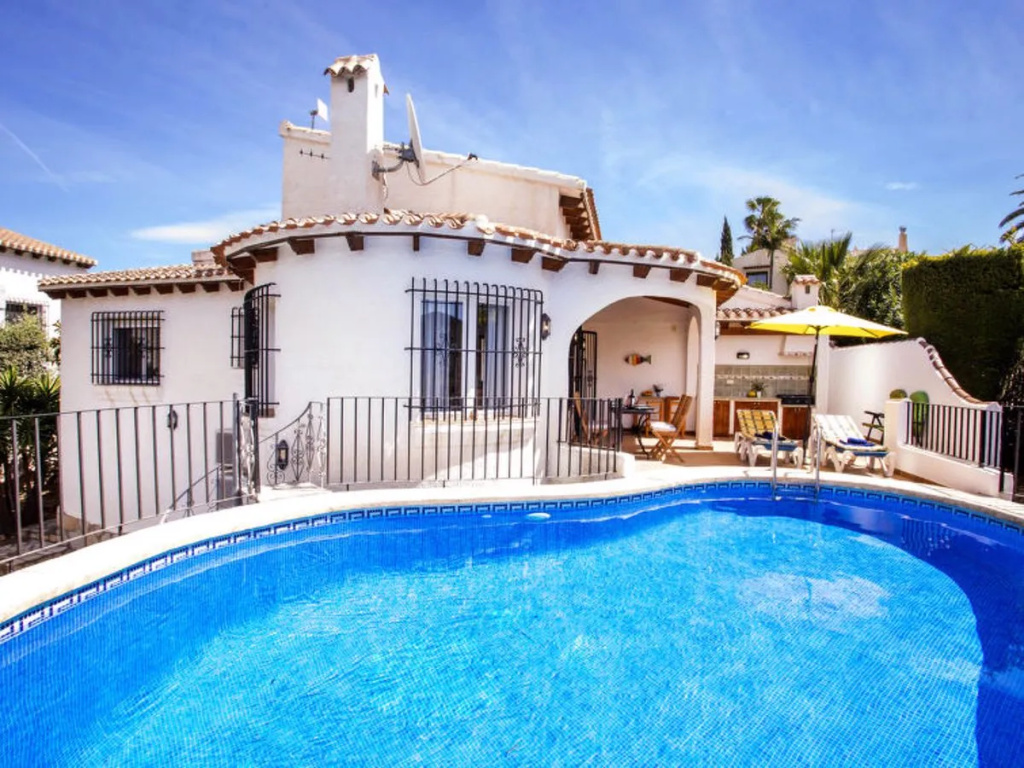 House Petra Pego