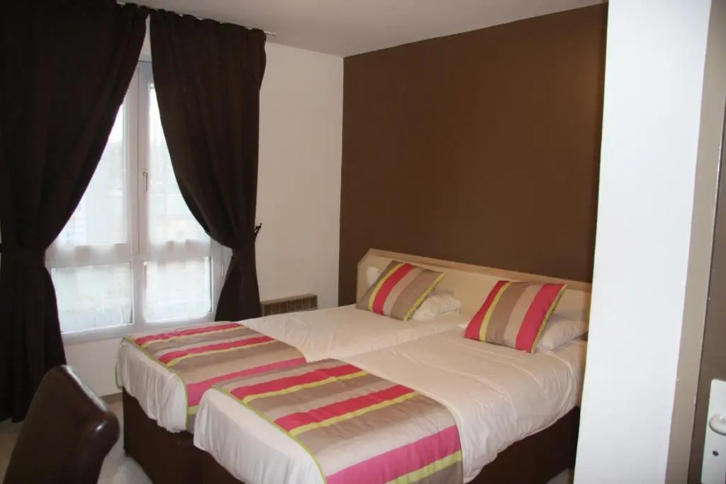Standard Double room (twin beds)