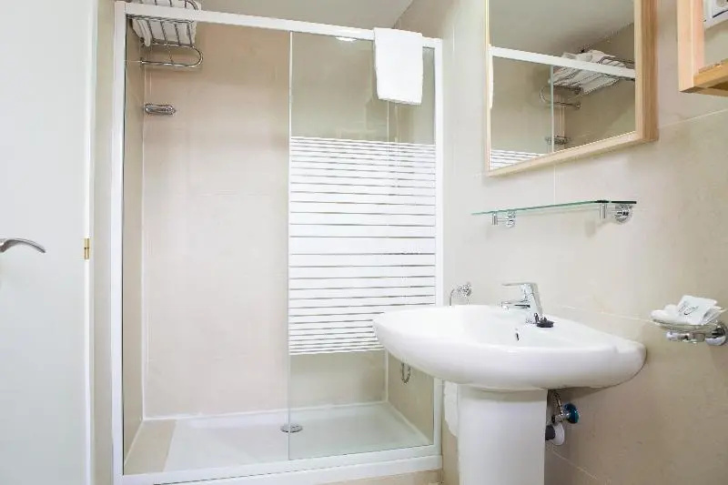 Málaga Eliseos Hotel - Chambres