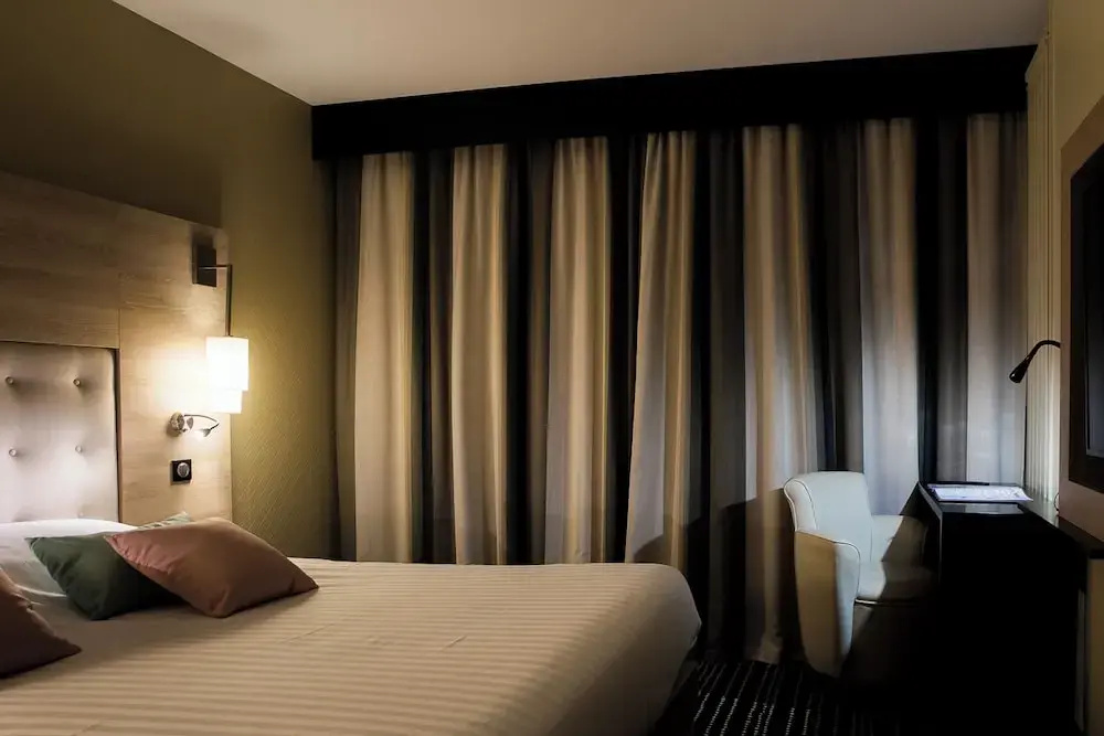 Logis Hotel Le Rabelais - Chambres