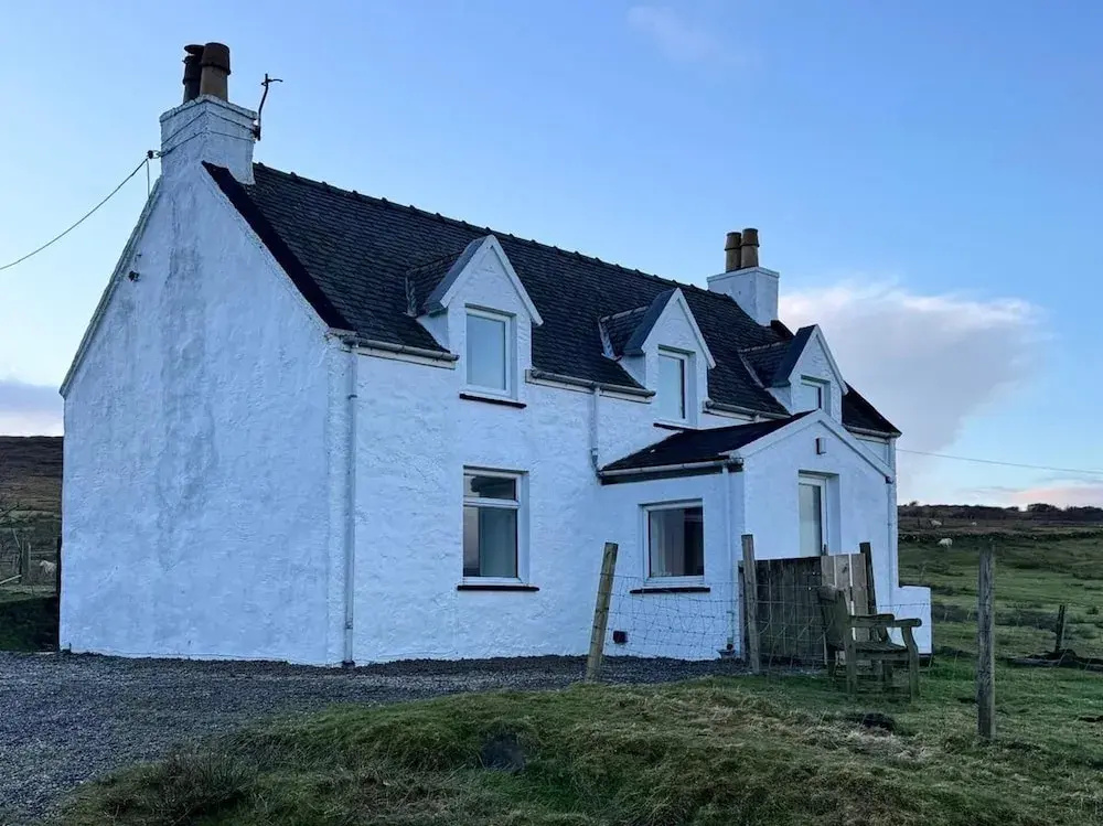 2 Borrodale - Sleeps 4 & Beautiful Mountain View