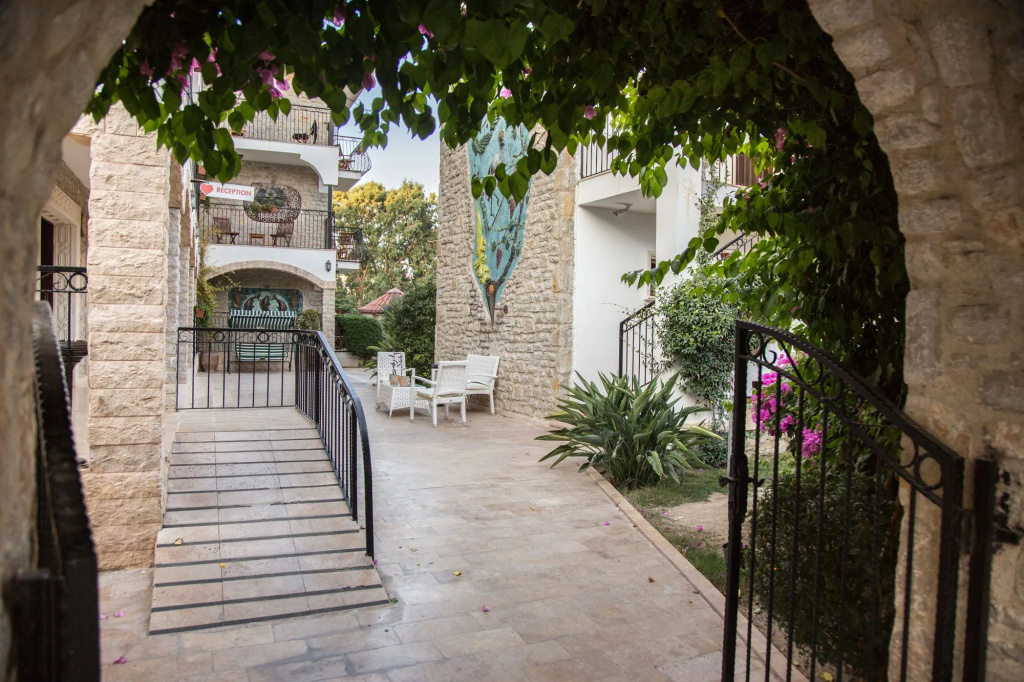 Hotel photo 20