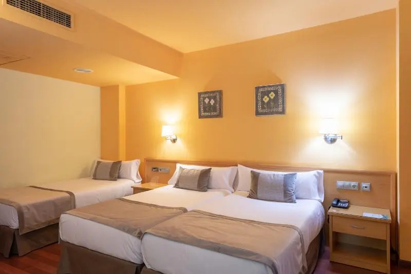 Hotel Real Lleida - Chambres