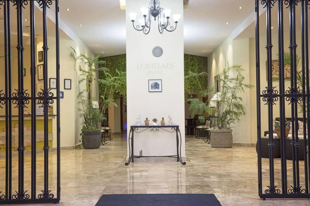 Hotel photo 13