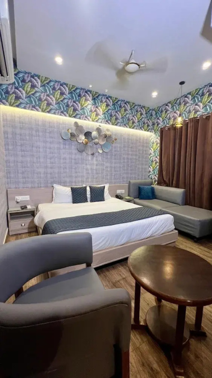 Gopinath The Grand - Chambres