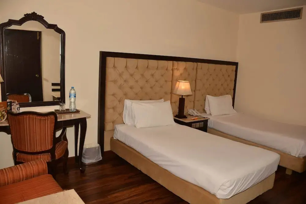 Islamabad Hotel - Chambres