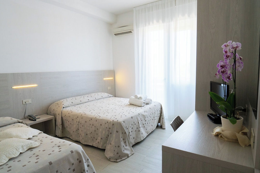 Comfort room