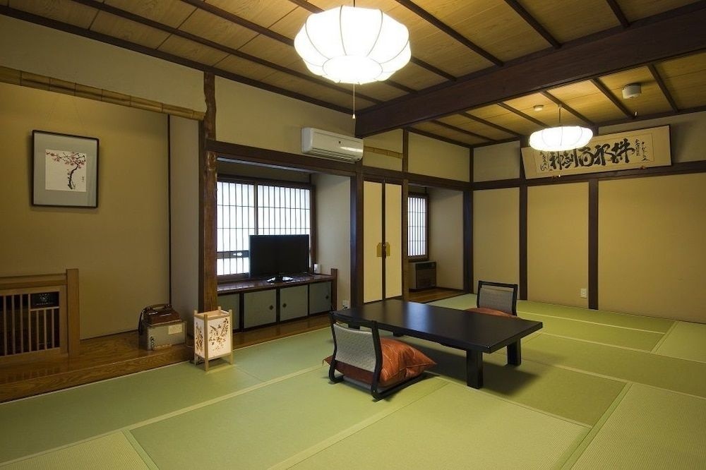 Kusatsu Onsen EKINARIYA RYOKAN 사진 18