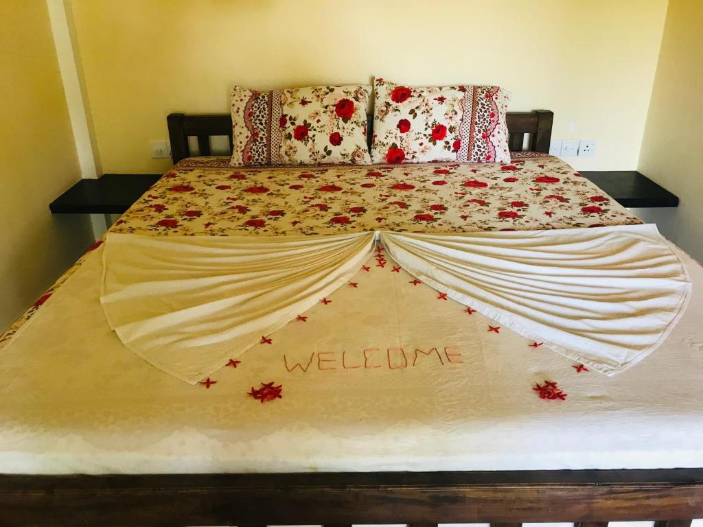 Eagles Nest Cabanas