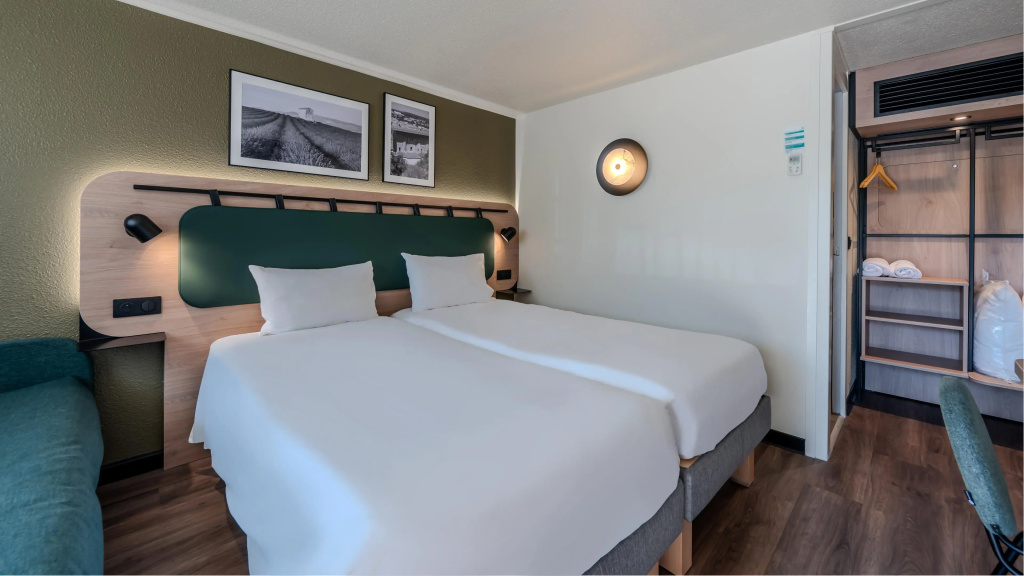 Standard Double room (twin beds)
