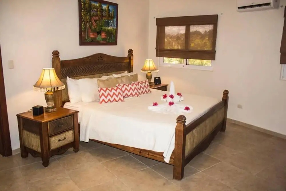 Fully Equipped 4 Bedroom Villa in Gated Community