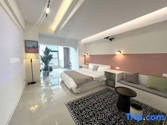 Standard Double room with sunset view (full double bed)