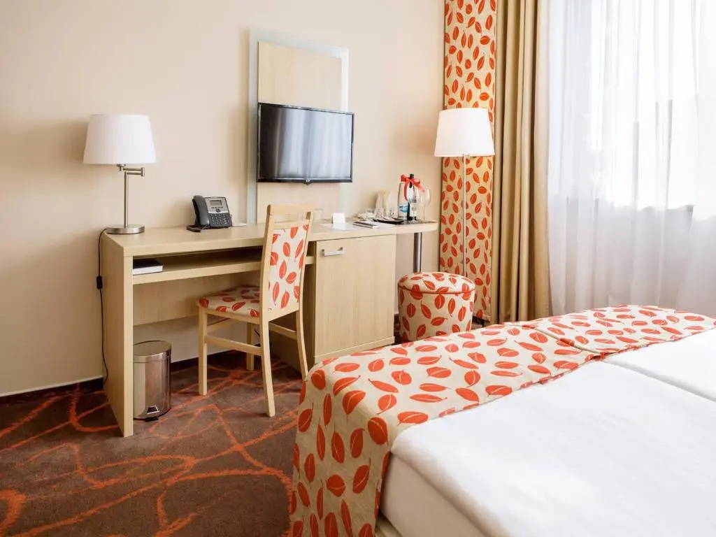Superior Double room (full double bed)