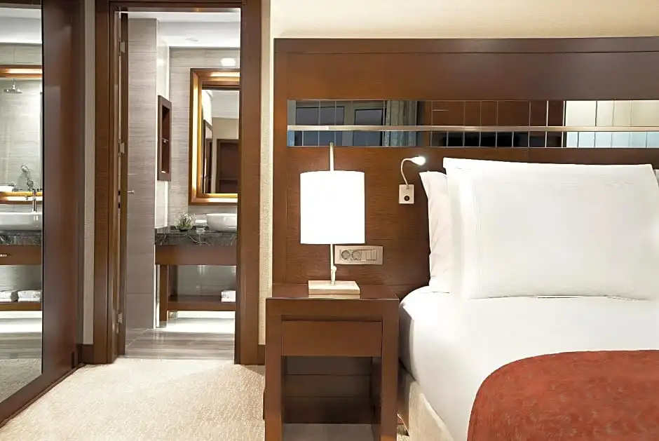Superior Double room (full double bed)