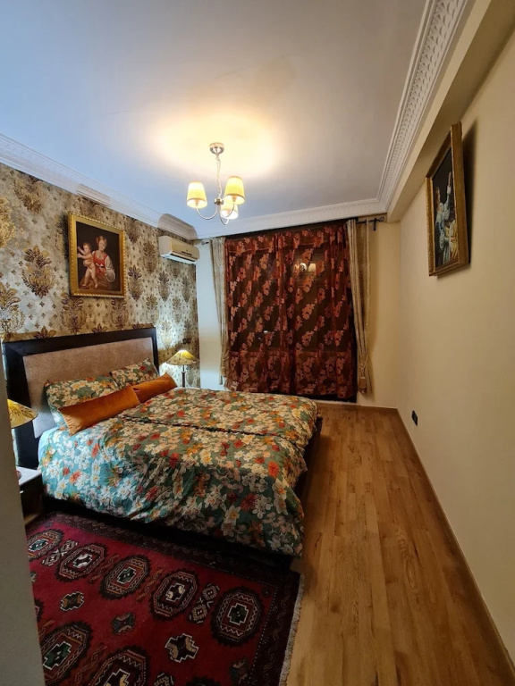 1 Bed Flat - Sleeps 2 - Parking - Wifi