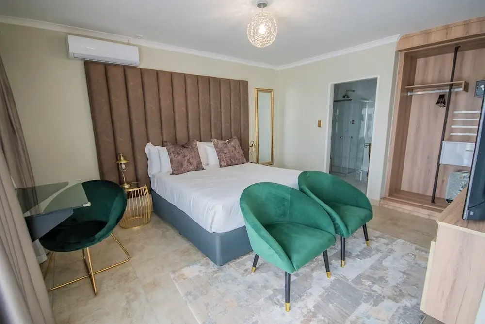 Hotel photo 19
