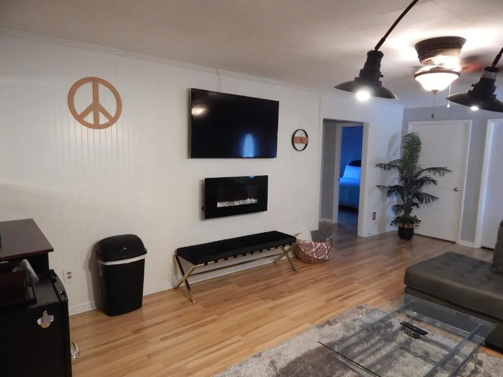 2 Bedrooms Suite
