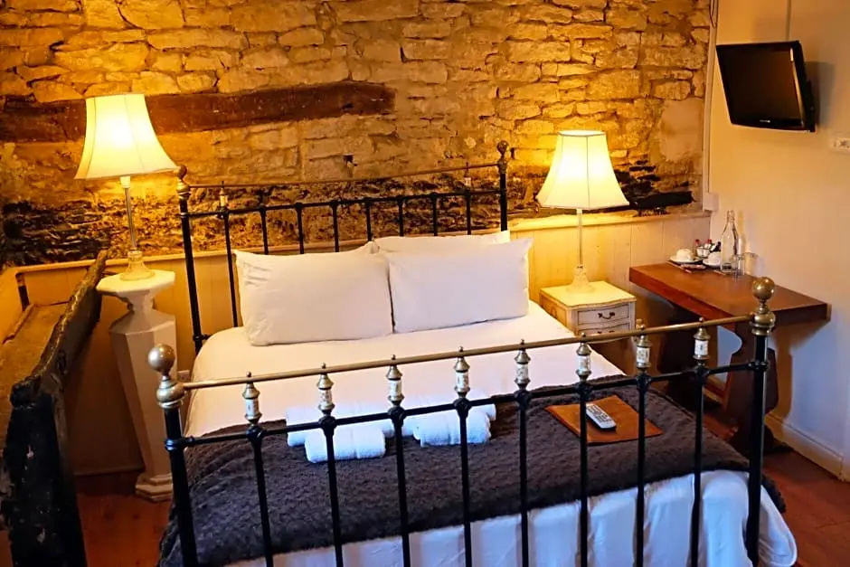 The Old Court Hotel - Chambres