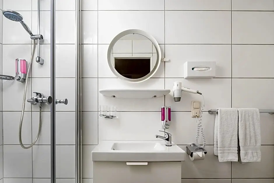 Stadt-gut-Hotel Rheinischer Hof - Chambres