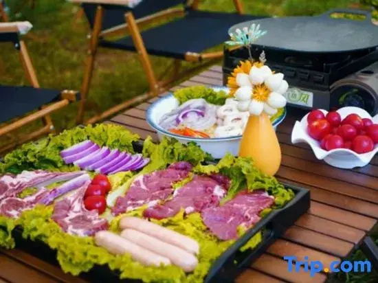 Food & Beverage
