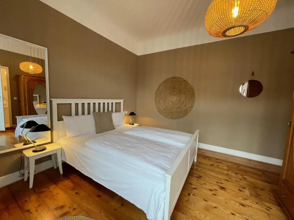 Deluxe Double room with balcony (full double bed)