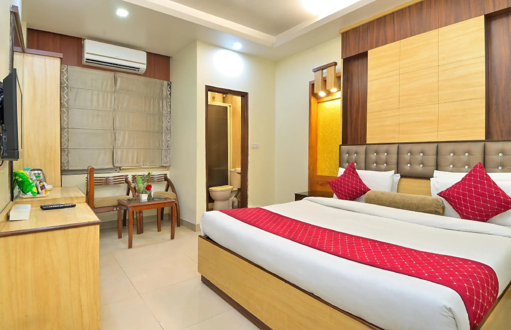 Hotel Aster Inn — 5