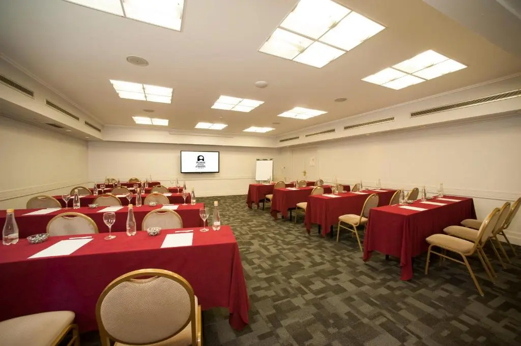 Austral Hotel — 2