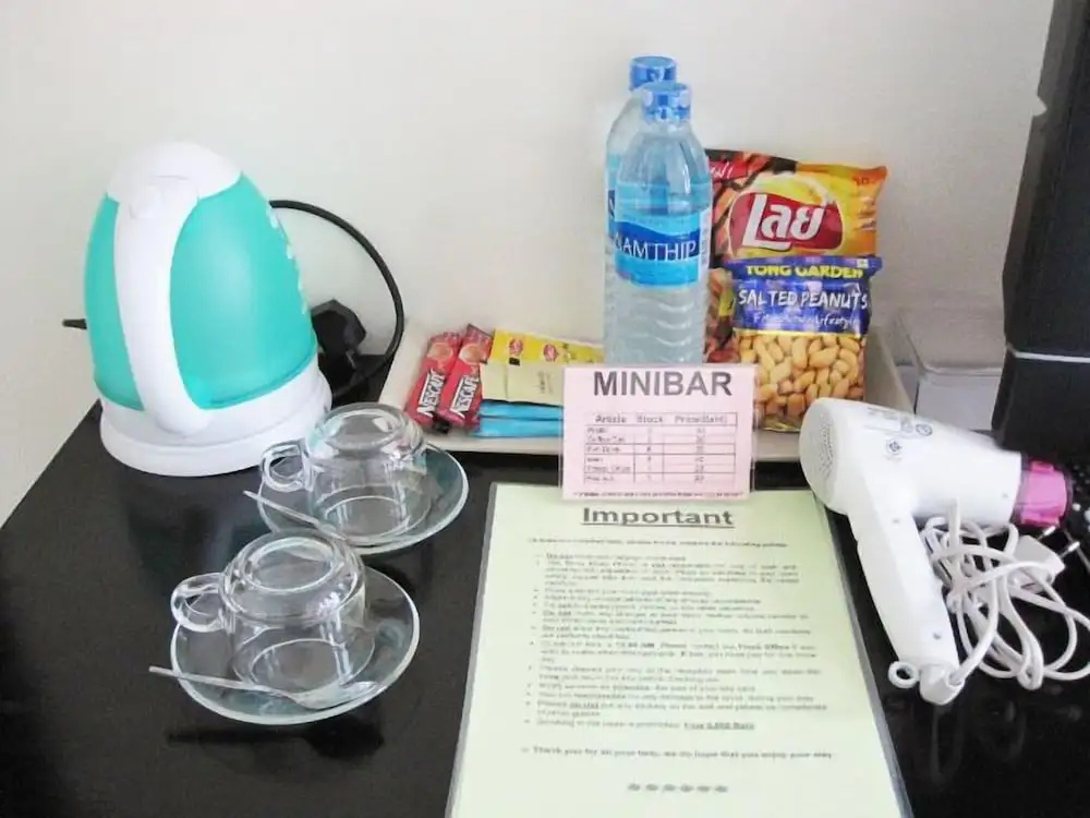 The Bang Khun Phrom Suites - Chambres