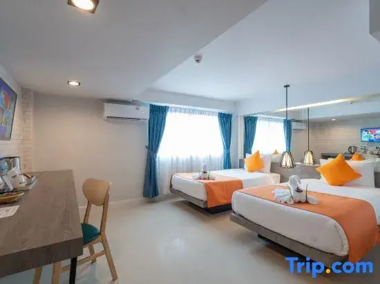 Deluxe Double room (twin beds)