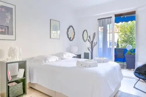 IMMOGROOM - Terrace - A/C - 10min from the Palais - CONGRESS/BEACHES