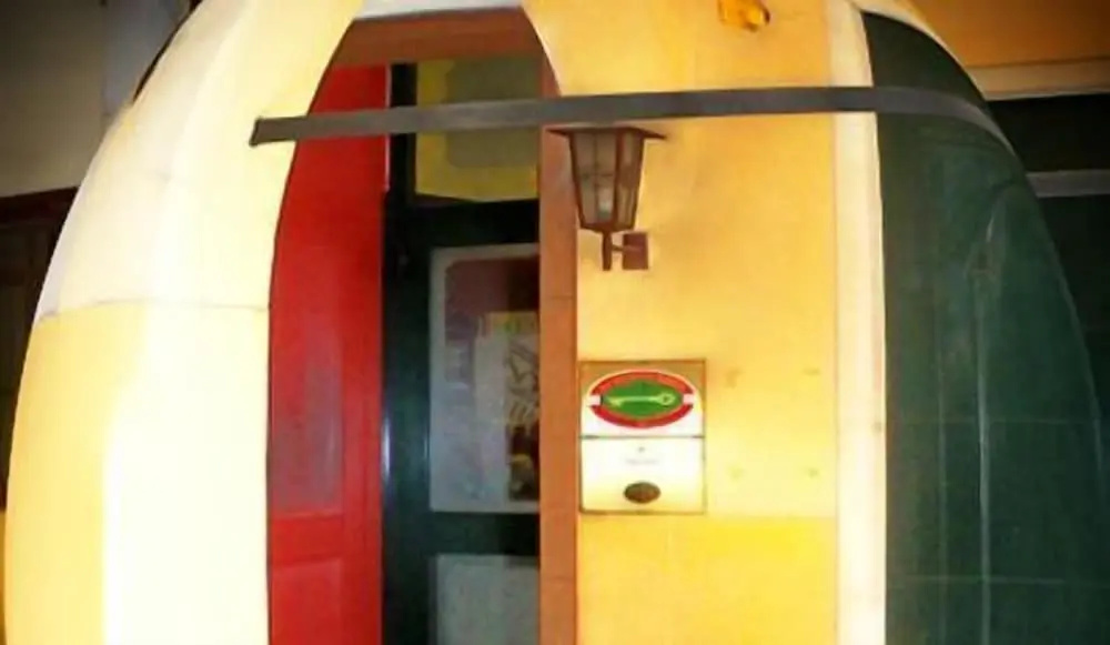 Hotel photo 12