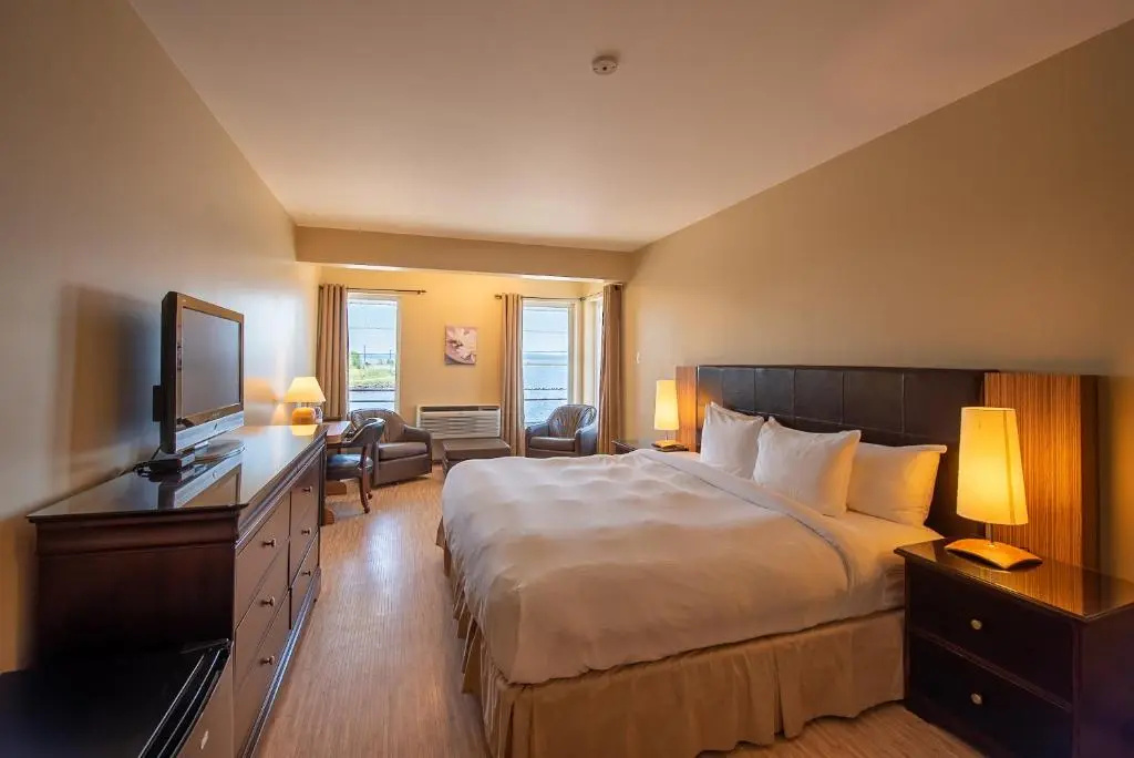 Standard Double room with sea view (full double bed)