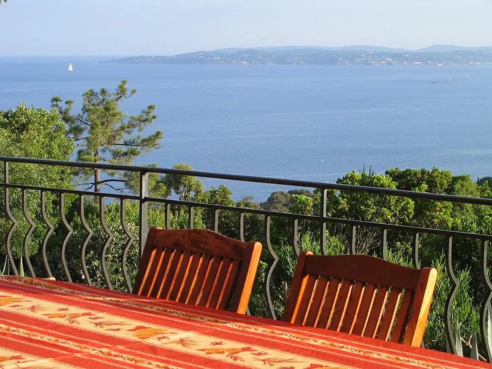 Villa With 5 Bedrooms in Les Issambres , With Wonderful sea View, Private Pool, Enclosed Garden - 1 km From the Beach