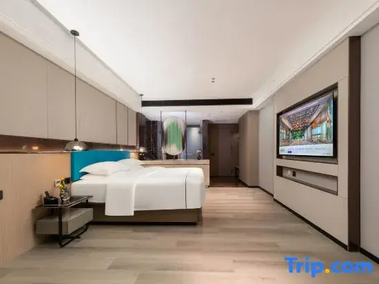 Executive Double room (full double bed)